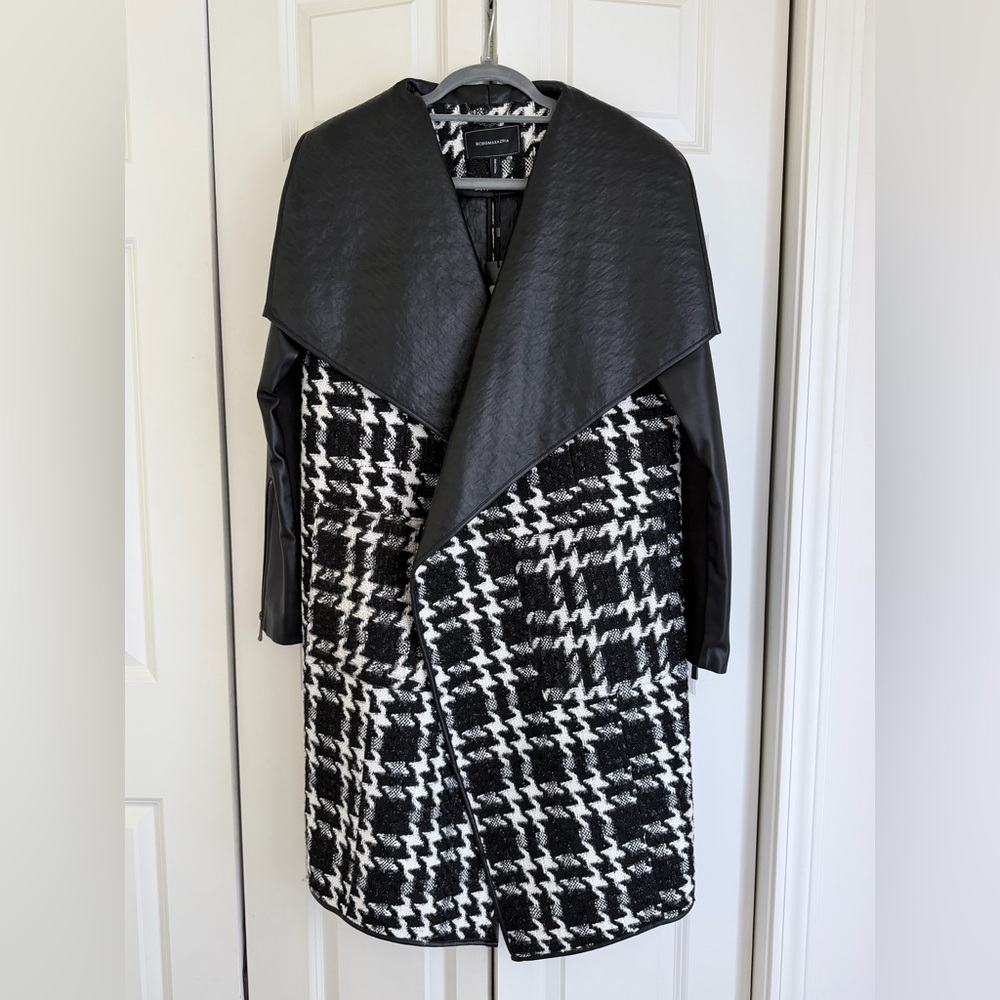 NWT Bcbgmaxazria faux leather collar bonded coat